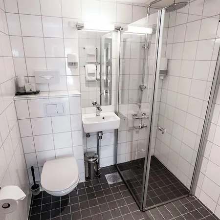 Sverre Hotell 4*