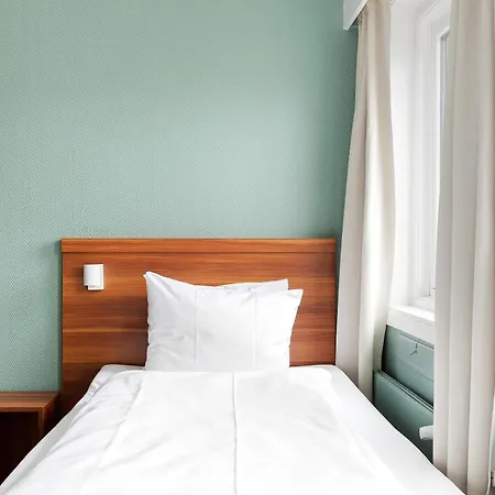 Western Sverre Hotel 4*