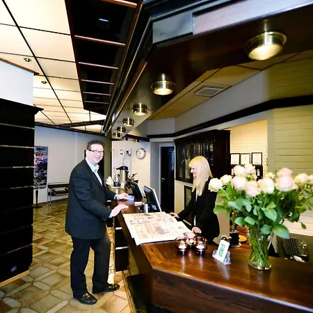Sverre Hotel
